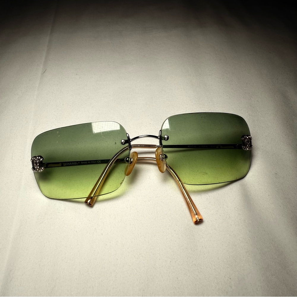 Vintage Chanel Green Tinted Sunglasses – Rhinestone Logo – Women’s - Picture 3 of 10